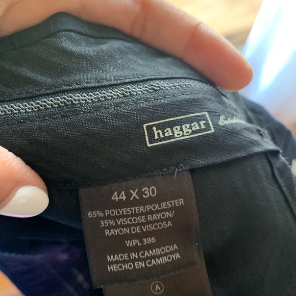 Navy suit - Picture 5 of 6